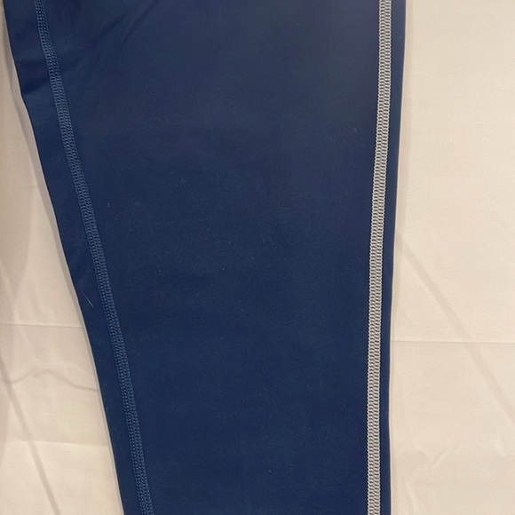 NWT WeWoreWhat Revolve
Corset High Waist Leggings in
Pale Navy size M
NW… - Picture 6 of 6